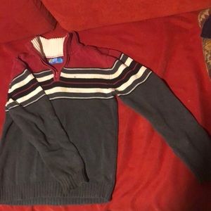 A nice sweater with a zipper. Kids